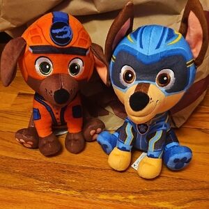 Nickelodeon Orange and Blue Stuffed Animals
